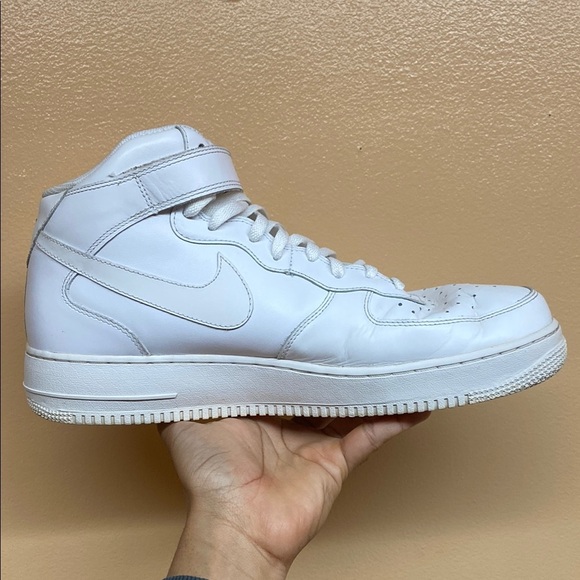 Nike Air Force 1 Mid ‘07 “White” - Picture 14 of 16